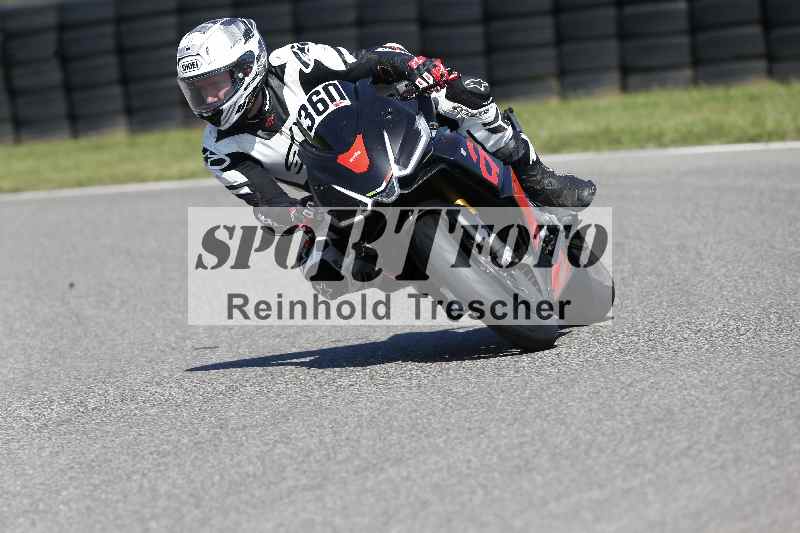 /43 08.08.2025 Discover the Bike ADR/Race 3 rot/360